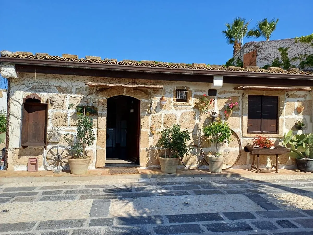 La Virgy Per Noto With Share Swimming Pool With Wonderful Sea View Villa Avola 0*,  Italy