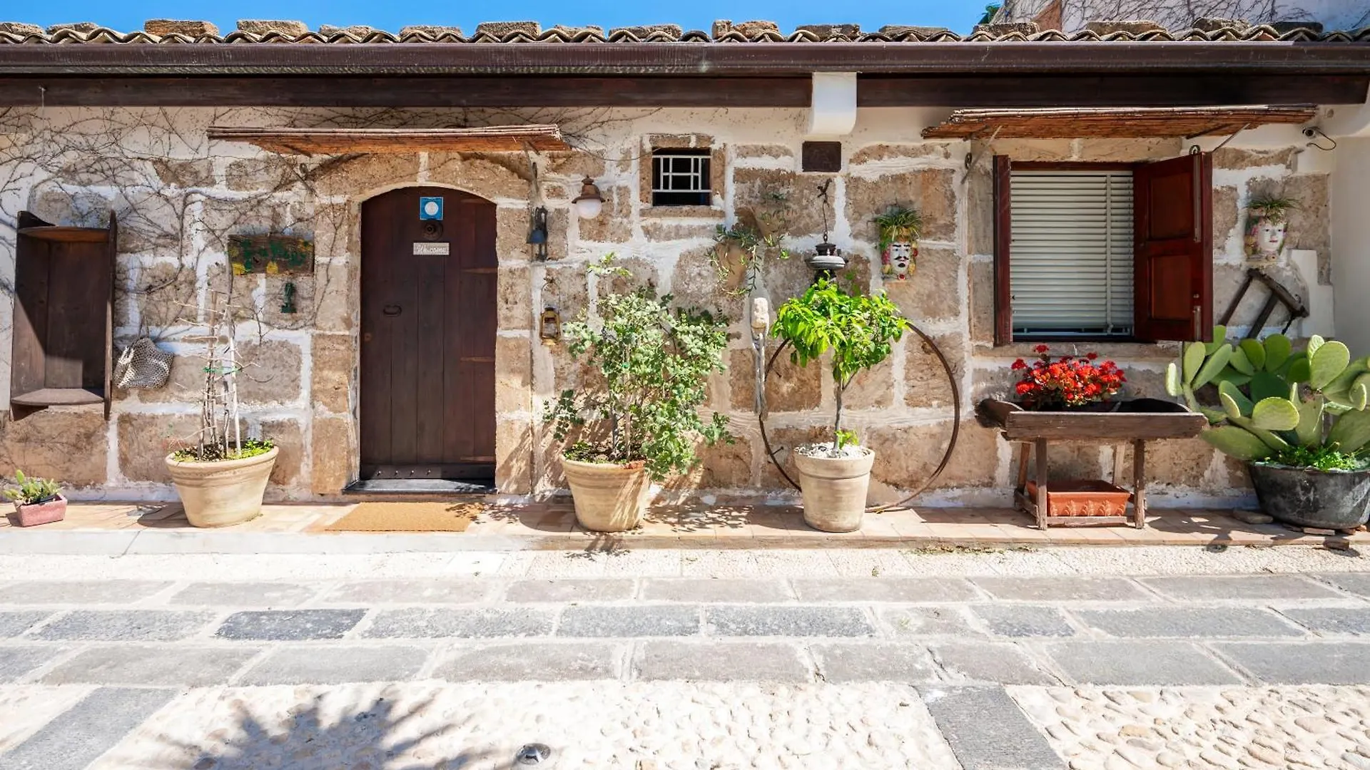 La Virgy Per Noto With Share Swimming Pool With Wonderful Sea View Villa Avola Holiday home
